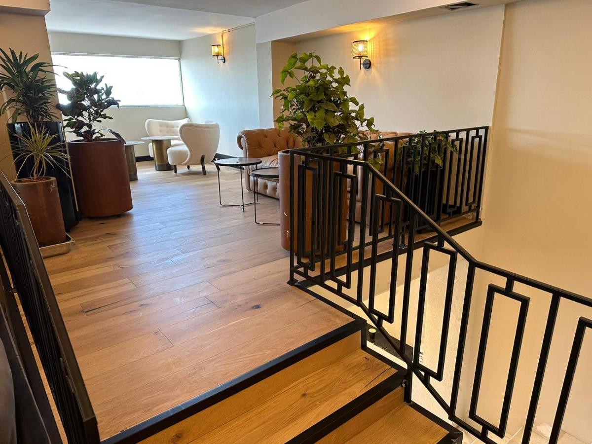 Hotel The Seven Seas Tel Aviv